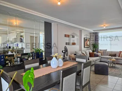 Casa en Venta de 3 Dorm. con Amplio Patio Cerca Al Club - Urbanización La Joya Etapa Granate, Guayas — imagen 5