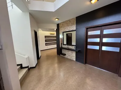 Se Vende Casa de 5 Dorm. en Urb. Aquamarina con Piscina, Samborondón. Guayas — imagen 3
