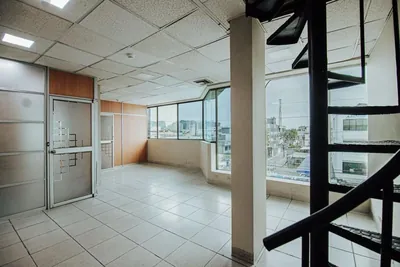 Kennedy Norte, Oficina en Venta con Parqueo, Guayas — imagen 3
