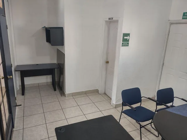 Local Comercial Vendo, 37 m², Planta Baja, Sector Triángulo, San Rafael — imagen 3