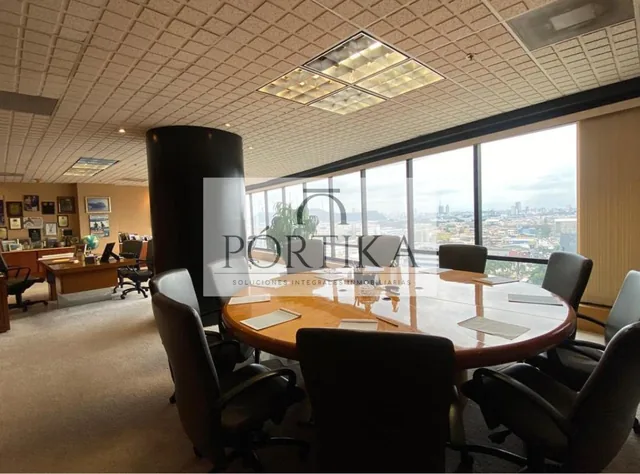 Venta Oficina - Edificio Centrum - Av Francisco de Orellana, Guayas — imagen 5
