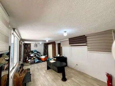 ¡Venta de Amplia Casa Independiente en El Norte de Quito – Barrio La Florida! — imagen 4