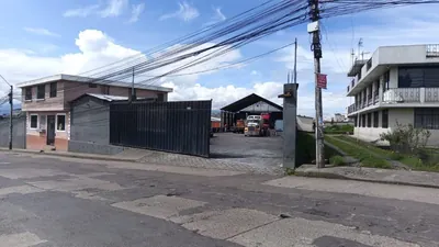 Venta Propiedad Comercial con Terreno en Parque Industrial Sur de Quito — imagen 3