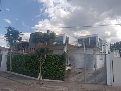 Casa con 541 m² Terreno, 4 Recámaras en Venta en Norte Riobamba, Chimborazo — imagen 5
