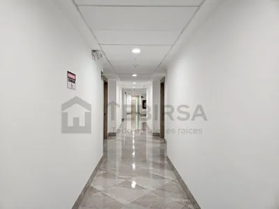 Oficina en Venta o Alquiler, C/ Parqueo y Vista Panorámica - Platinum 1, Av León Febres Cordero, Guayas — imagen 4