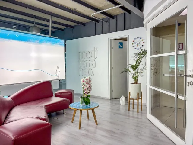 Oficina en Venta Av 12 de Octubre — imagen 4