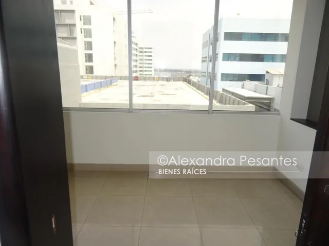 Oficina de 106 m² en Venta Edificio Corporativo Ciudad del Sol. Guayaquil, Guayas — imagen 4