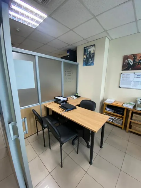 Vendo Oficina en Kennedy, norte, Plaza Center, Seguridad 247, Guayas — imagen 2