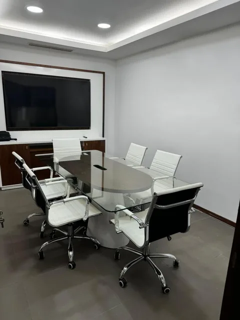 Oficina Amoblada en Venta Sky Building, Guayas — imagen 5