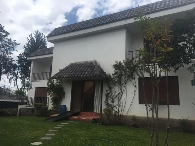 Bellavista Venta Casa Ideal Para Constructores (702 M²) (Cr) — imagen 3