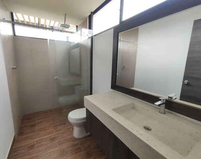 Venta Departamento con Terraza 3 Dorm. en Tumbaco — imagen 4