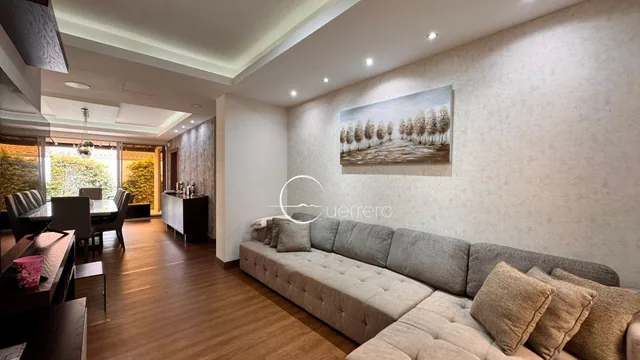 En Venta Espectacular Casa de Lujo (1 Sola Planta) con Gran Jardin, Club Los Chillos — imagen 4