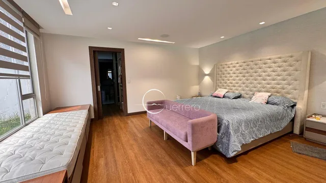 En Venta Espectacular Casa de Lujo (1 Sola Planta) con Gran Jardin, Club Los Chillos — imagen 2