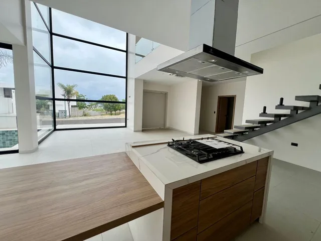Vendo o Alquilo Casa Ciudad del Mar, Manabí — imagen 2
