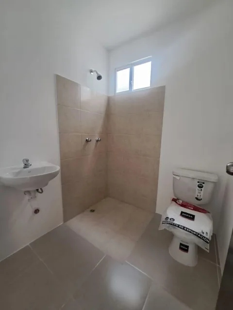 Casa de Estreno Modelo Isabella – 2 Plantas – Km 22.5 Vía a La Costa (Wy), Guayas — imagen 2