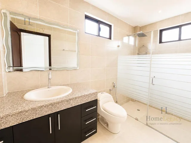 Venta de Casa Amoblada en Ciudad Celeste, Samborondón con Jacuzzi Ad, Guayas — imagen 4