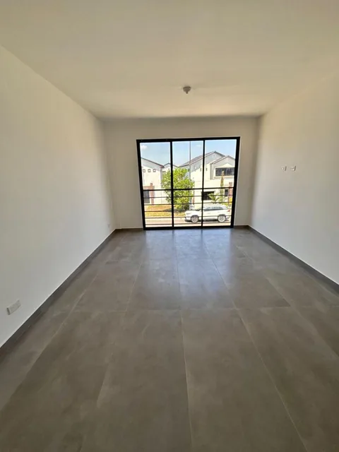 Casa de Estreno en Venta, Ciudad Celeste Etapa La Costanera, Guayas — imagen 3