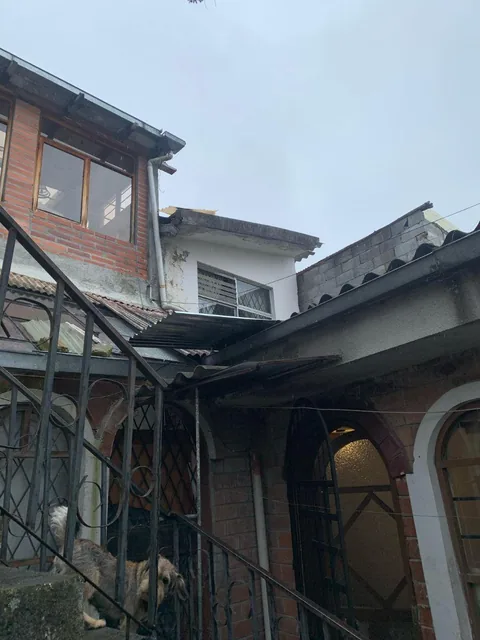 La Floresta Terreno con Casa de Venta 282 m² — imagen 4