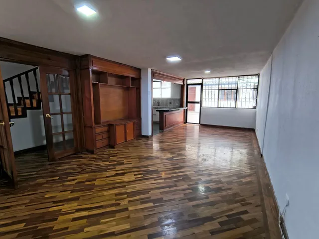 Casa de Venta Sector Los Laureles — imagen 4