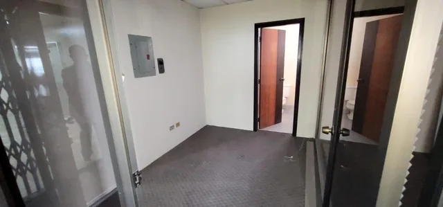 En Venta Oficina #3 en El Centro de Guayaquil Mae. Recalde, Guayas — imagen 4