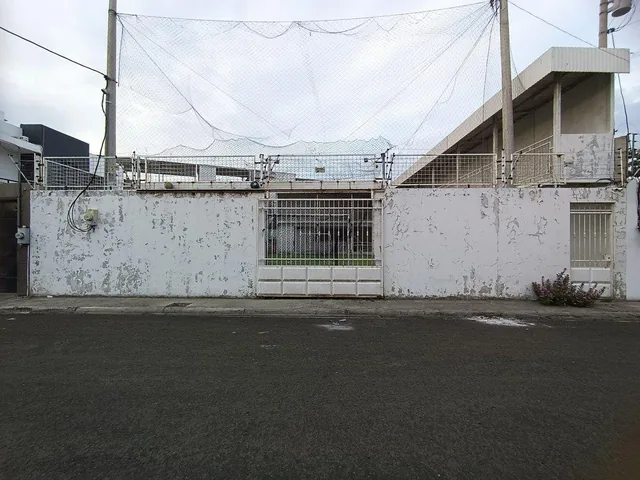 Cancha Comercial de Venta en Portoviejo La Quadra Hm, Manabí — imagen 4
