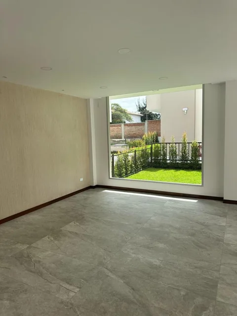 Venta Casa Puembo Estrenar — imagen 4
