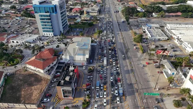 Terreno Multifamiliar en Av Los Bomberos Frente a Los Ceibos Ales, Guayas — imagen 2