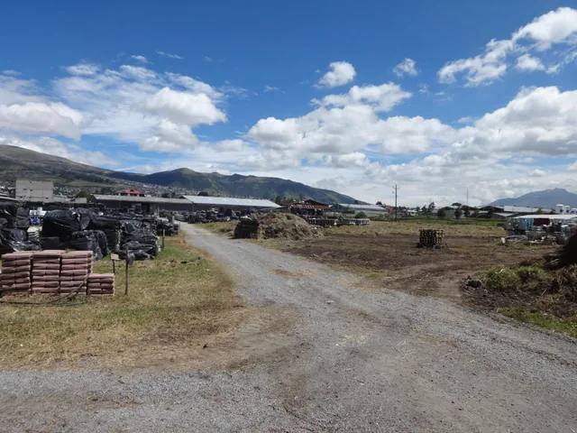 Venta Espectacular Propiedad Industrial Dentro del Parque Industrial del Sur — imagen 4