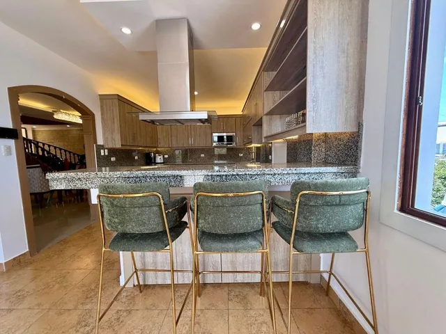 Alquilo o Vendo Casa Sur Manta, Manabí — imagen 2