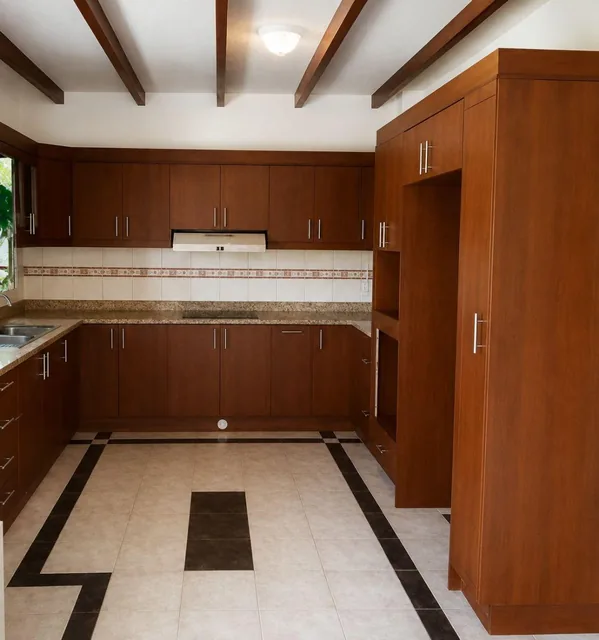 Casa con Jardin 300 m - Urbanizacion Privada — imagen 5