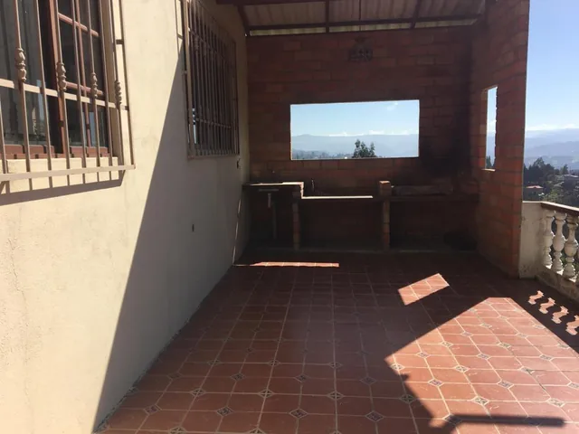 Hermoso Terreno en Venta, Sector Catalinas, Azuay — imagen 2