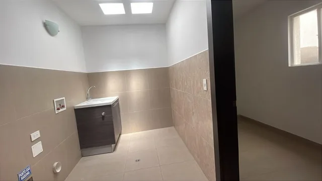 Casa de Venta Tumbaco, Tola Chica, La Morita, 4 Dorm., Conjunto con Piscina — imagen 2