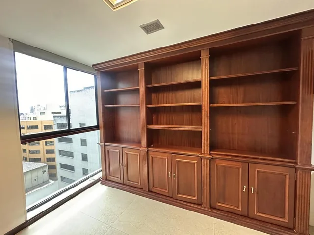 Oficina en Venta en Av de La Republica — imagen 2