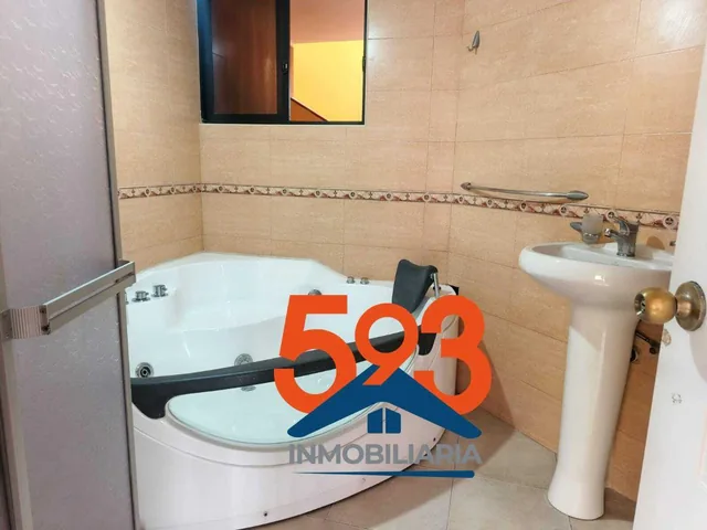 Casa de Venta en Latacunga, Cotopaxi — imagen 2
