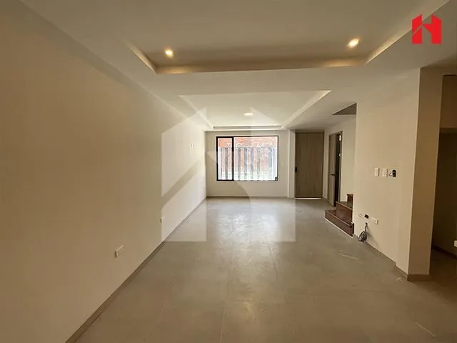 Vendo Casas en Cuenca Sector Unidad Nacional. (Cv3731), Azuay — imagen 3