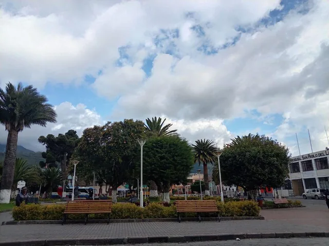 Terreno Esquinero de Venta Otavalo, Parroquia San Pablo, Imbabura — imagen 4