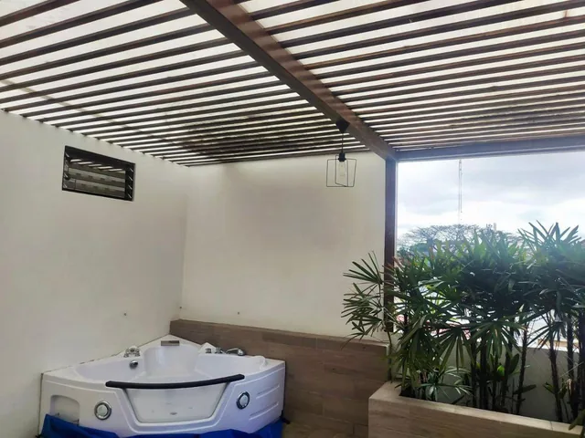 Venta de Propiedad Remodelada en Urbanización Altagracia, Norte de Guayaquil, Guayas — imagen 4