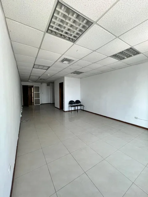Oficina en Venta y Renta en Trade Building - Norte de Guayaquil, Guayas — imagen 5