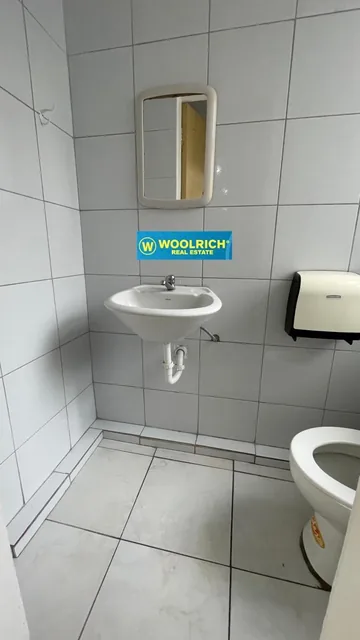 Vendo Oficina en Aguirre y Malecon, 60 m², Guayas — imagen 4