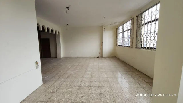 Vendo Rentera, 1 Local Amplio L, 4 Departamentos Ubicado en Calle Brasil 3313 Alfredo Valenzuela, Guayas — imagen 3