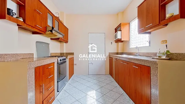 Casa en Venta en Guayacanes en Guayaquil: Hogar Que Tu Familia Merece.!conócela!, Guayas — imagen 2