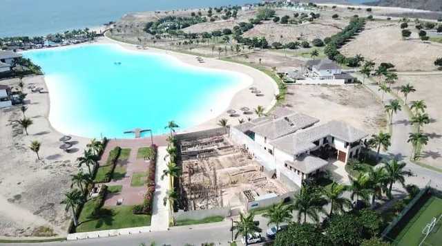 Casa del Sol Ayangue Frente a La Laguna Unico Terreno! — imagen 5