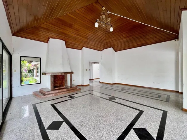 Venta Terreno con Casa Sector Tumbaco — imagen 4