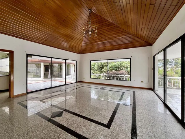 Venta Terreno con Casa Sector Tumbaco — imagen 3