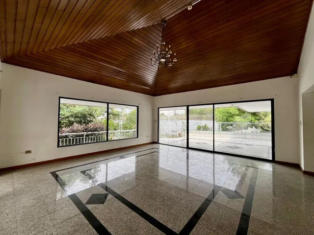 Venta Terreno con Casa Sector Tumbaco — imagen 2