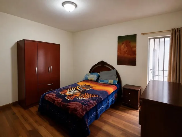 Se Vende Casa Rentera con 2 Unidades de Vivienda, Sector Quito Norte, Cotocollao — imagen 3