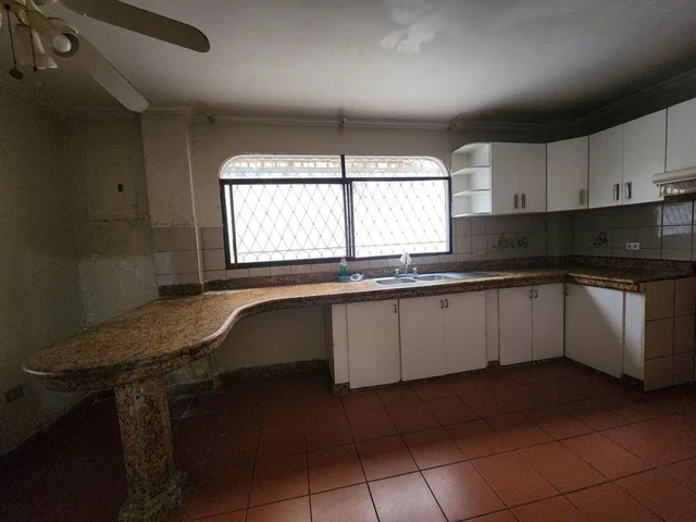 Garzota, Vendo Dos Plantas Mas Terraza Cubierta, Guayas — imagen 4