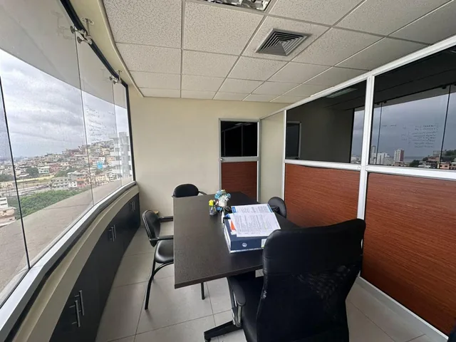 Venta de Oficina Vista Al Rio en The Point Puerto Santa Ana (Jp), Guayas — imagen 2