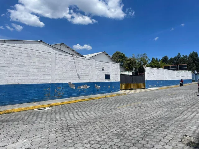 Venta, Terreno en Calderon — imagen 3