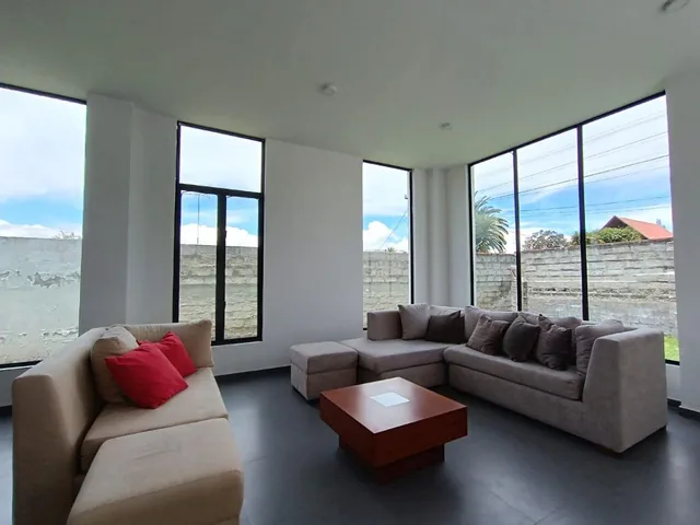 Vendo Casa Sector La Merced — imagen 2